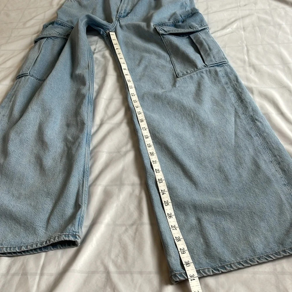 AGOLDE Minka Cargo Wide Leg In Realm Light Wash Jeans Size 27 - Picture 10 of 14